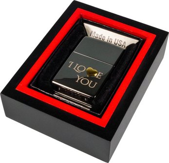 ZIPPO chrom poliert Emblem Herz "I LOVE YOU" HA in Holz-Geschenkbox, Emblem vergoldet
